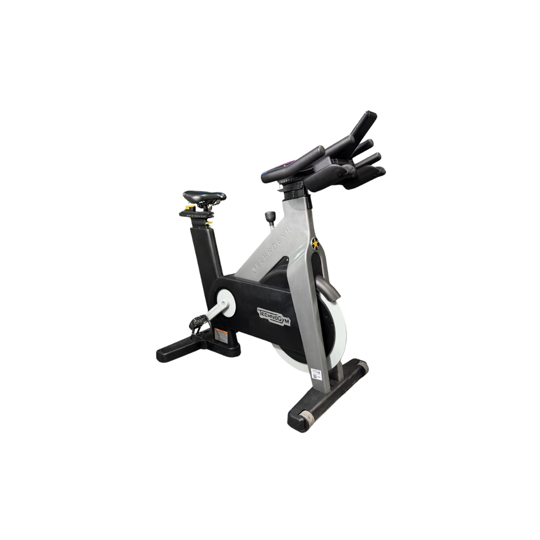 Bike Spinning Technogym Group Cycle Com Visor Seminova Até 160kg